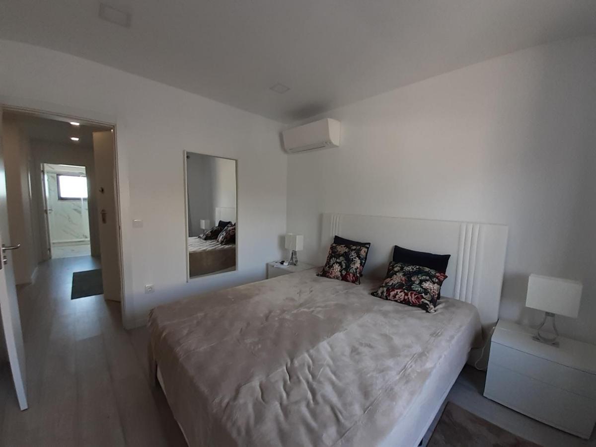 Lisbon Tagus River 2 Suites Private Pool D Almada Eksteriør bilde