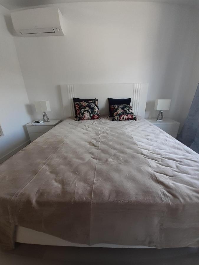 Lisbon Tagus River 2 Suites Private Pool D Almada Eksteriør bilde