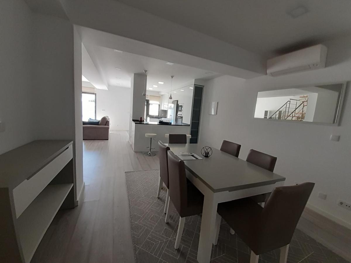 Lisbon Tagus River 2 Suites Private Pool D Almada Eksteriør bilde